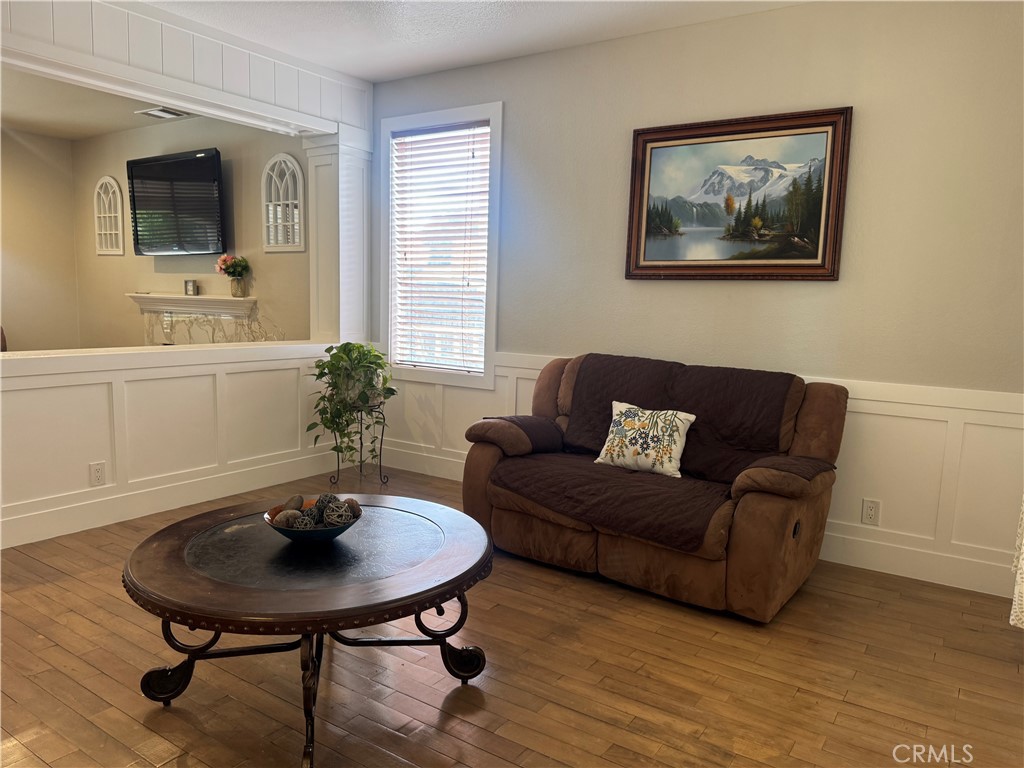 11539 Summer Street Property Photo 9