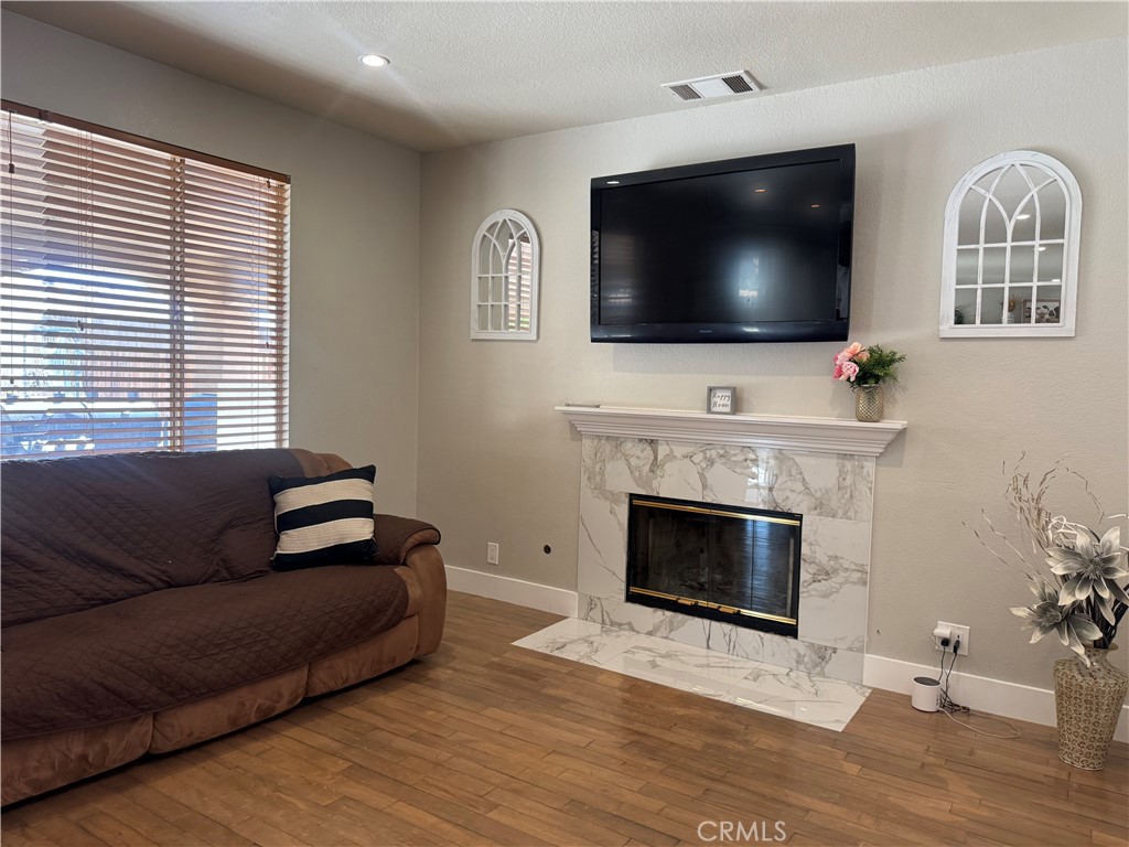 11539 Summer Street Property Photo 10