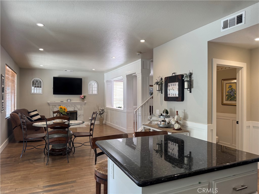 11539 Summer Street Property Photo 14