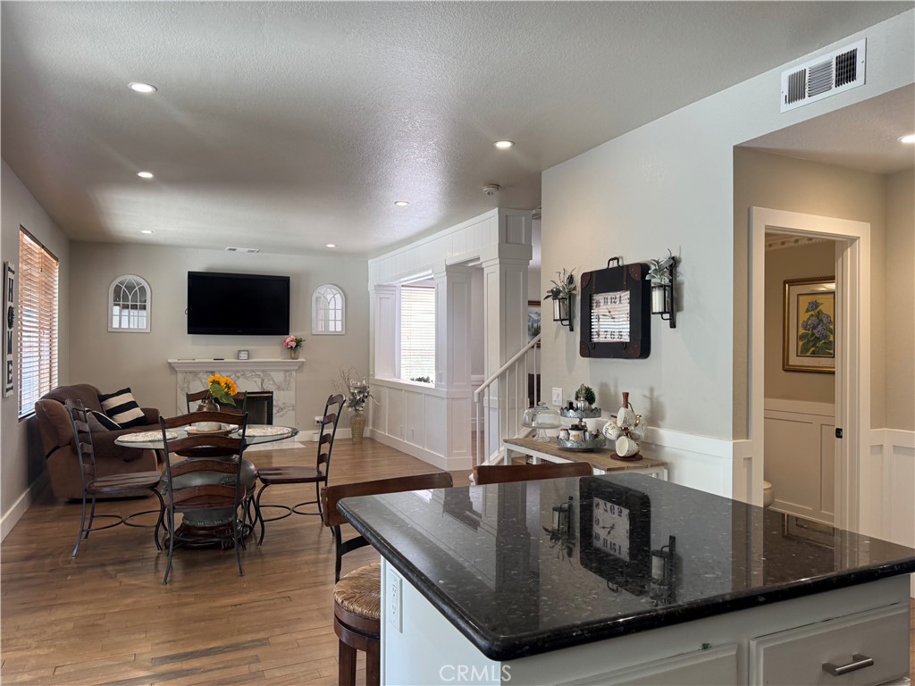 11539 Summer Street Property Photo 14
