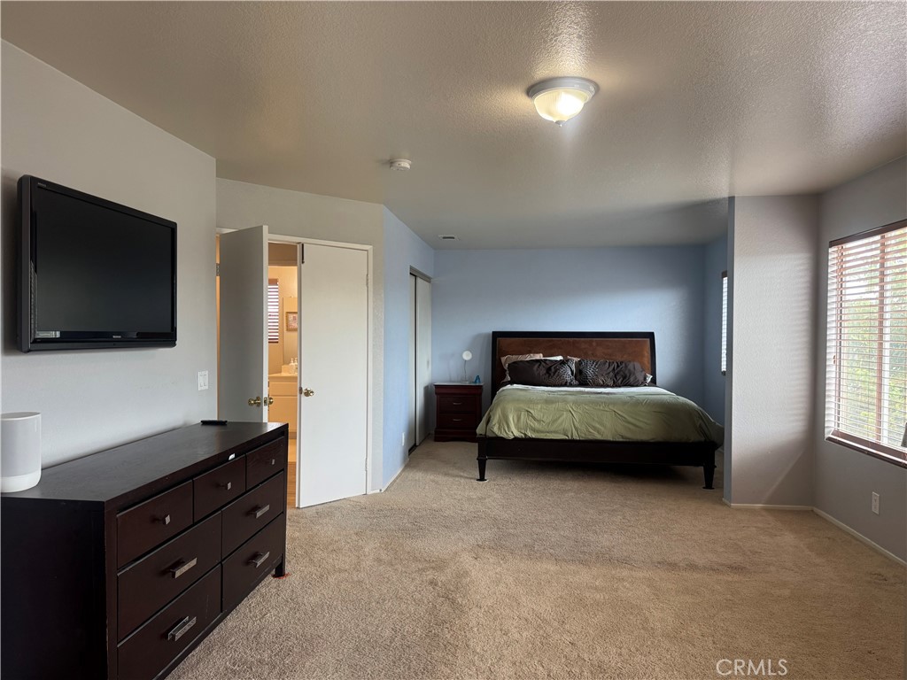 11539 Summer Street Property Photo 28