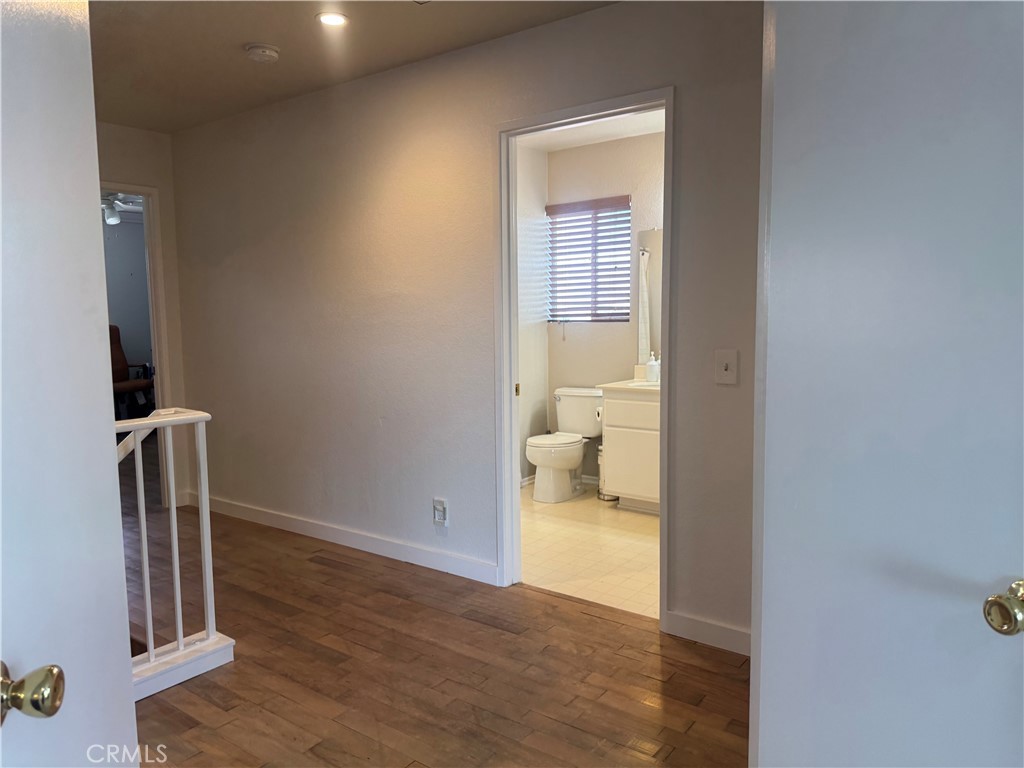 11539 Summer Street Property Photo 32
