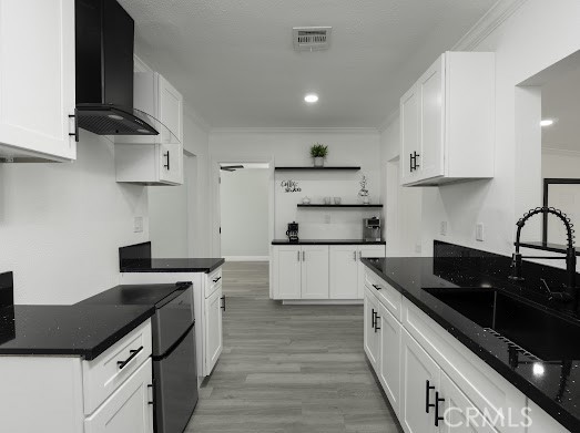 1046 Scenic Property Photo 8