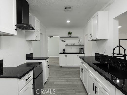 1046 Scenic Property Photo 8
