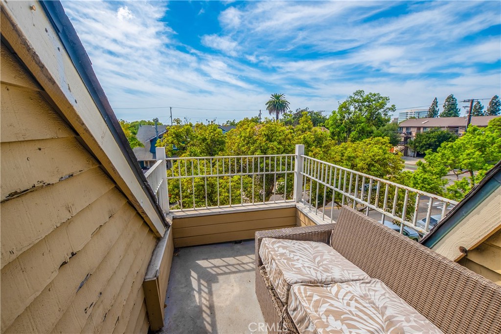 300 E Chestnut 300q Property Photo 12
