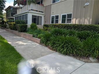 475 Calle Cadiz D Property Photo 1