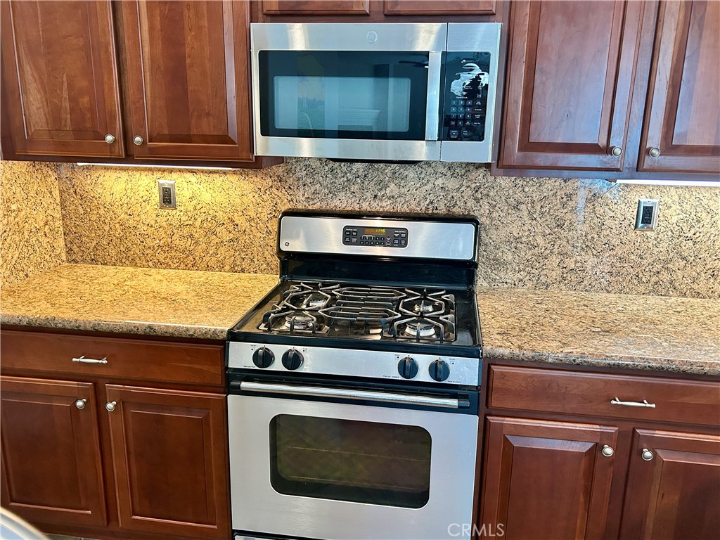 3089 Lilac Cir Property Photo 12