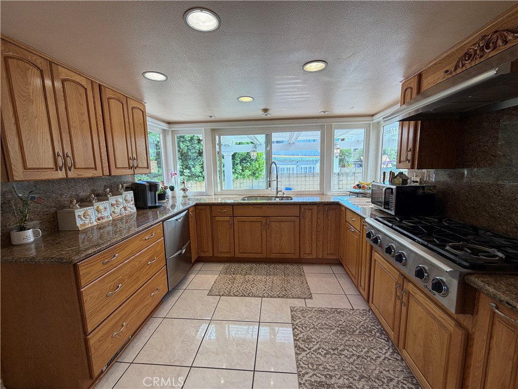 5772 Trinette Property Photo 15
