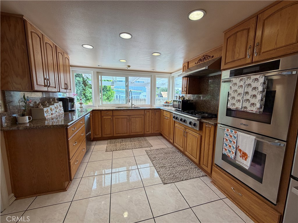 5772 Trinette Property Photo 16