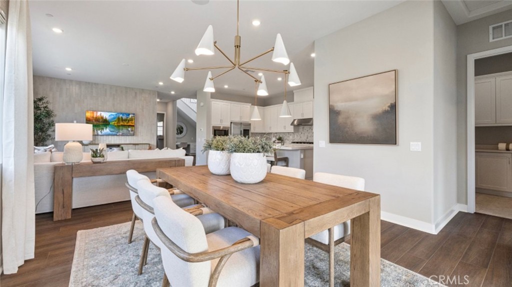 24488 Via Cobija Property Photo 4