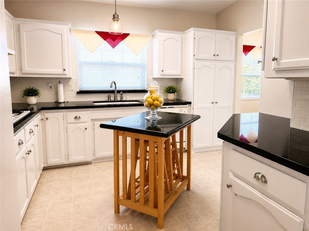 16222 Monterey Property Photo 6