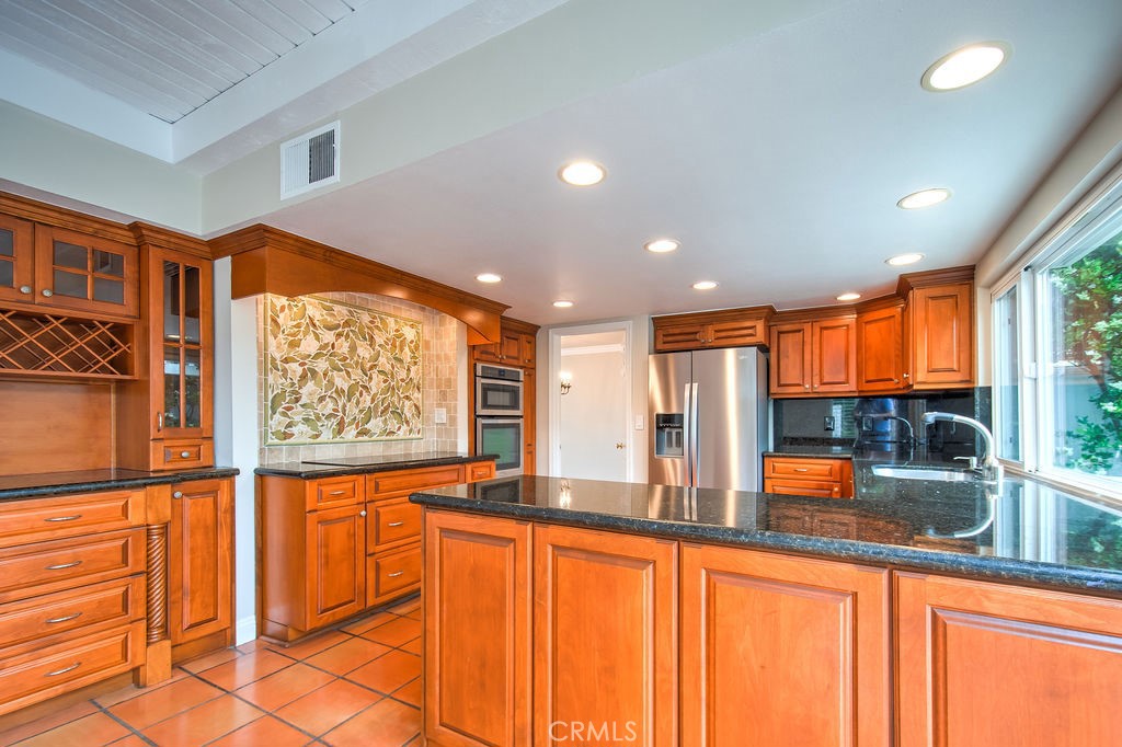 5021 Corkwood Lane Property Photo 10