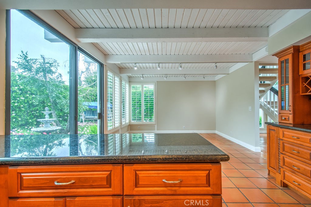 5021 Corkwood Lane Property Photo 11
