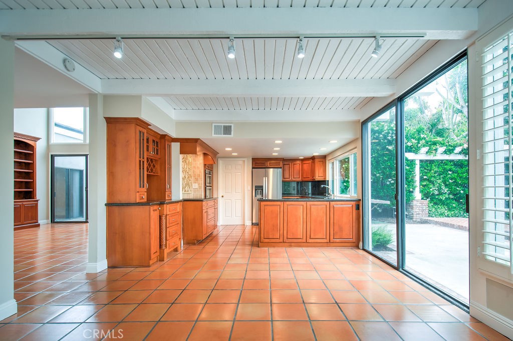 5021 Corkwood Lane Property Photo 13