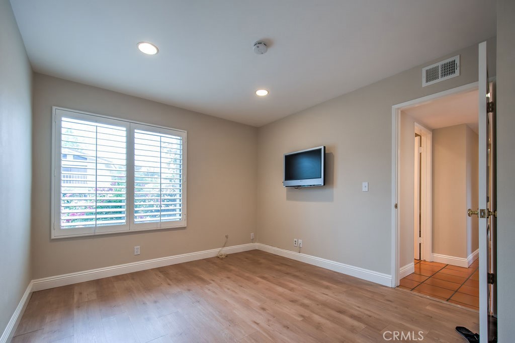 5021 Corkwood Lane Property Photo 25