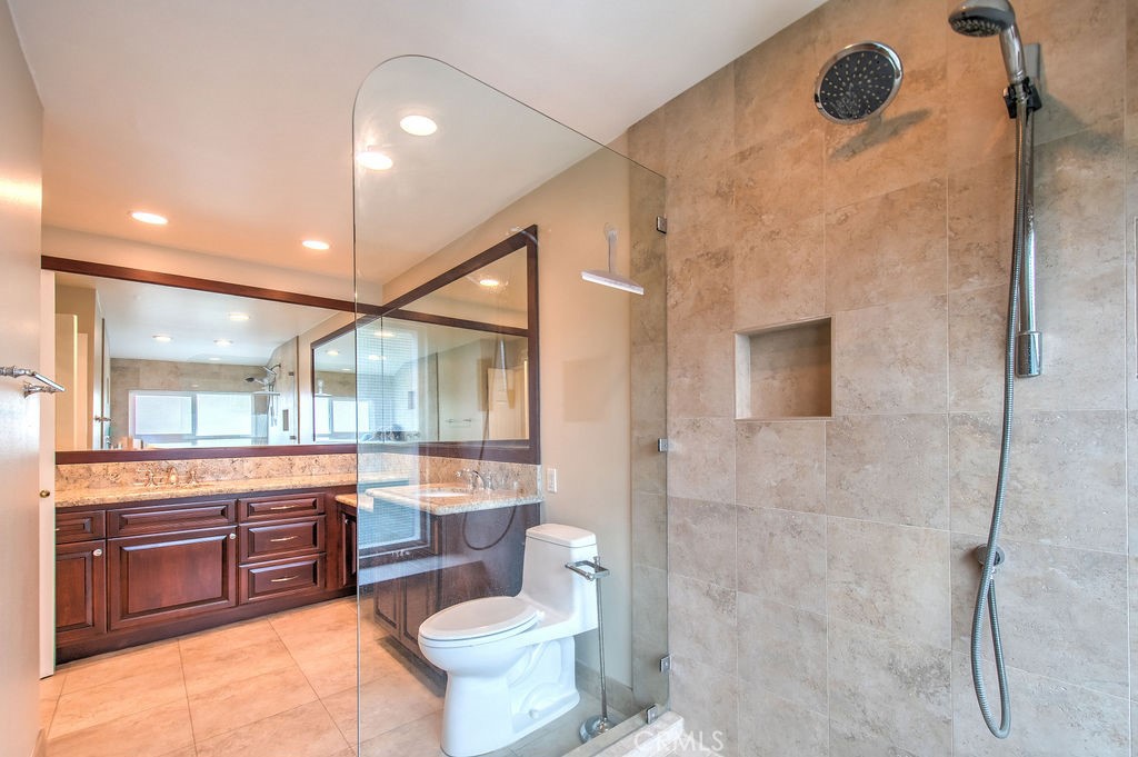 5021 Corkwood Lane Property Photo 37