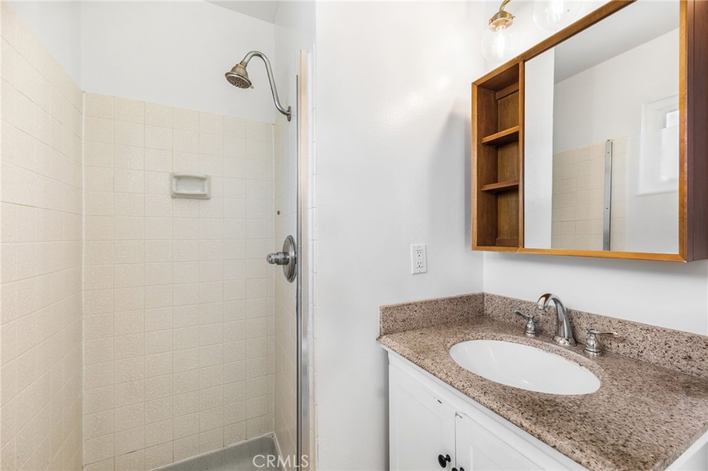 1308 Locust Property Photo 13
