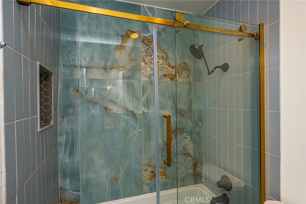 13104 Glen Court 20 Property Photo 30