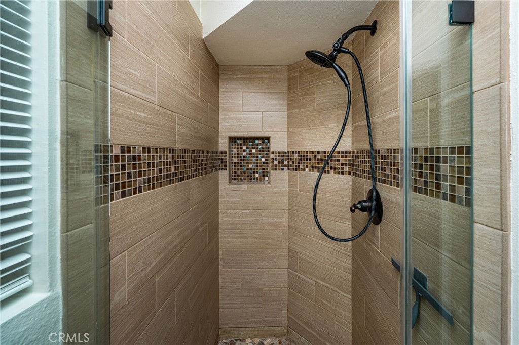 13104 Glen Court 20 Property Photo 39