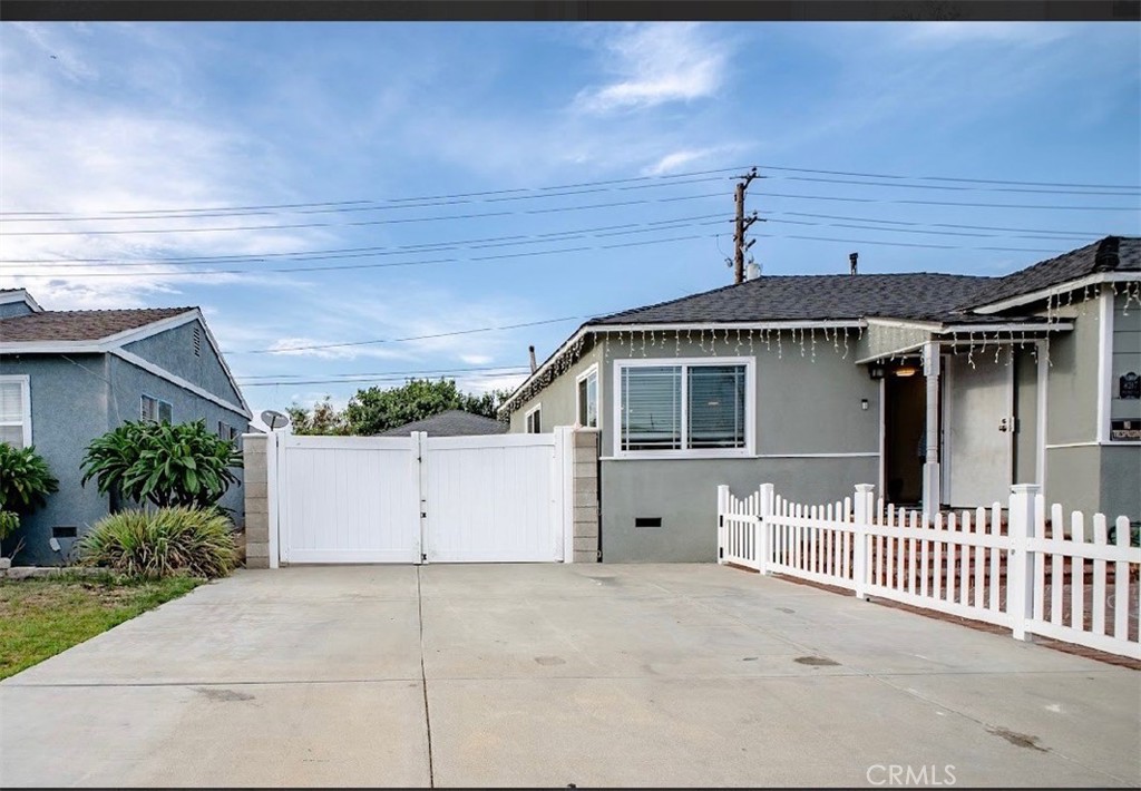 8217 Poinsettia Drive Property Photo 4