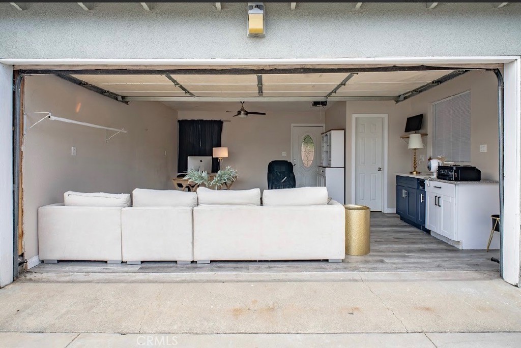 8217 Poinsettia Drive Property Photo 14