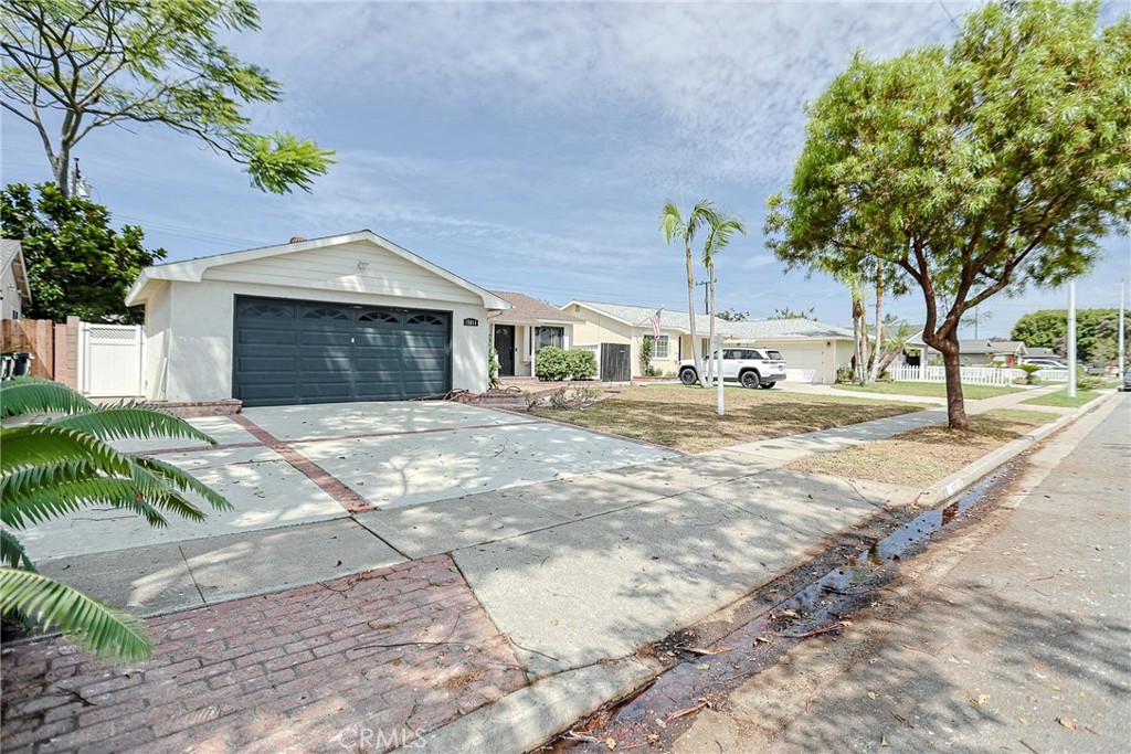 15611 Toway Property Photo 2