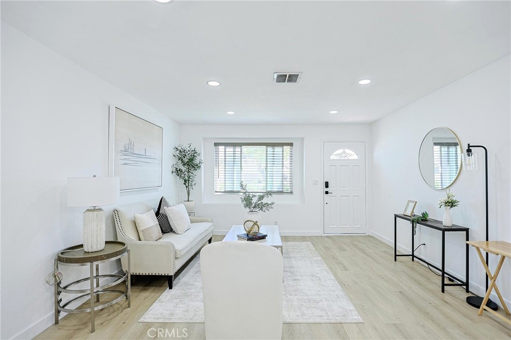 15611 Toway Property Photo 8