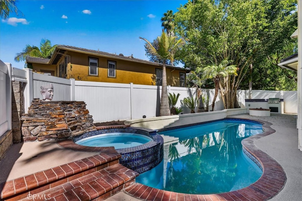 1 Bottlebrush Property Photo 25