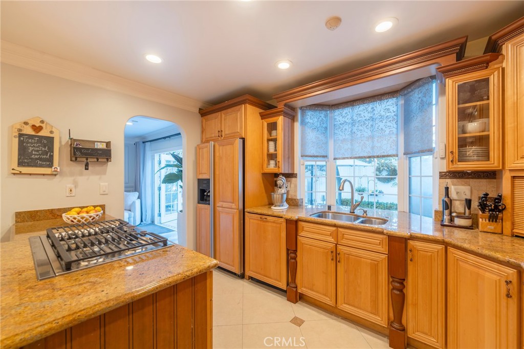 1861 W Chalet Property Photo 11