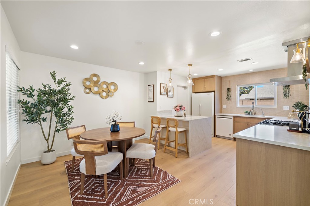 9413 Toucan Avenue Property Photo 10