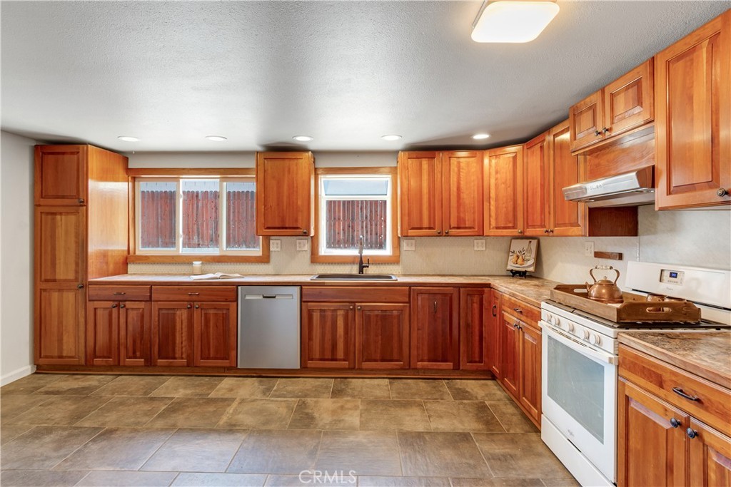 715 Las Ramblas Property Photo 5