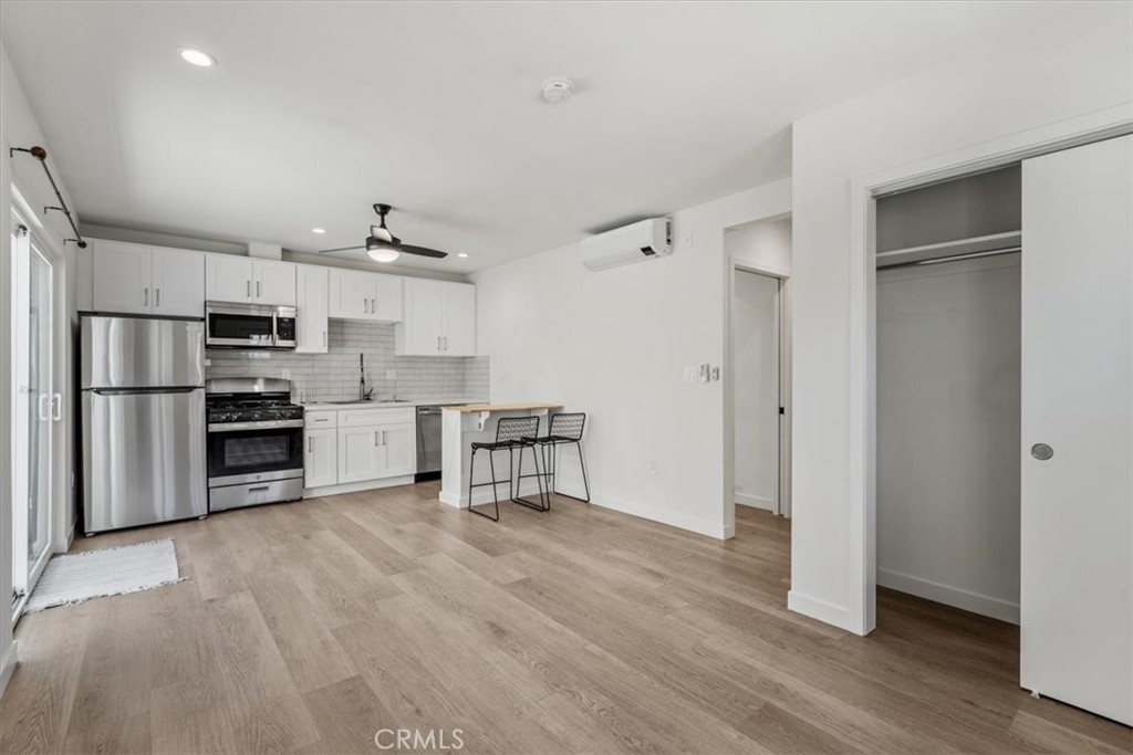 602 Douglas Street Property Photo 10