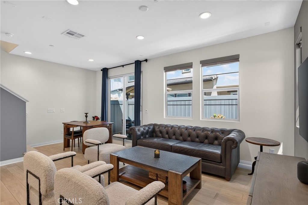 413 Moonflower Property Photo 6