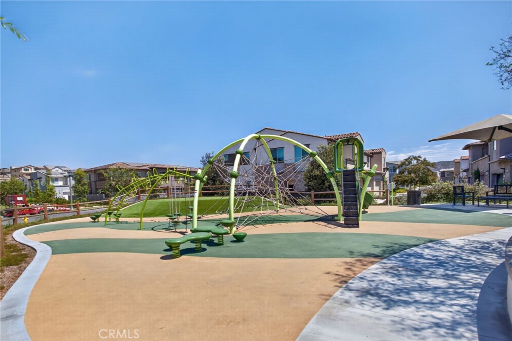 413 Moonflower Property Photo 38