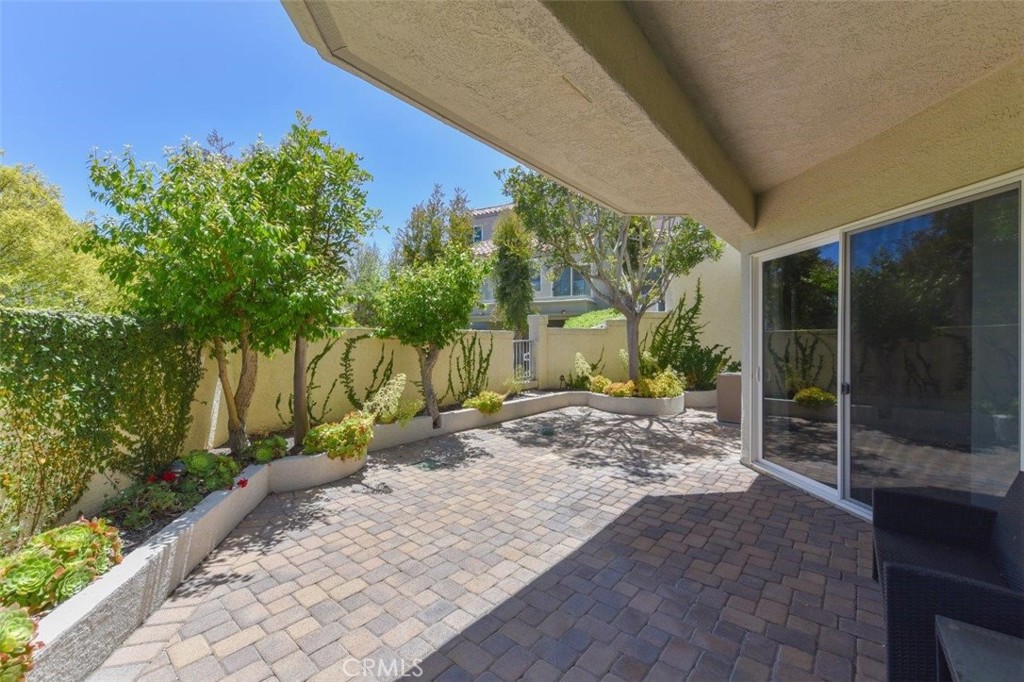 38 Toulon Property Photo 42