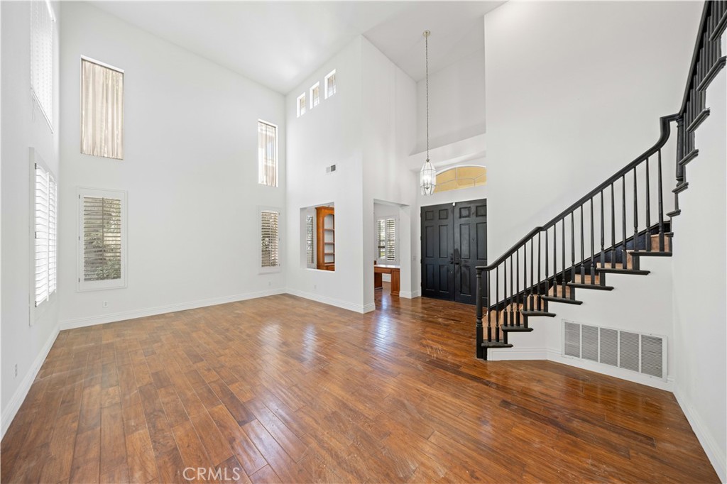 16190 Vermeer Drive Property Photo 6