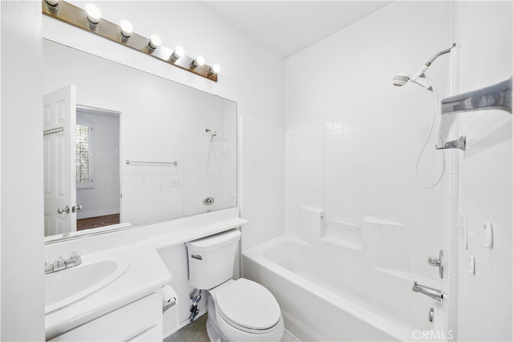 16190 Vermeer Drive Property Photo 34