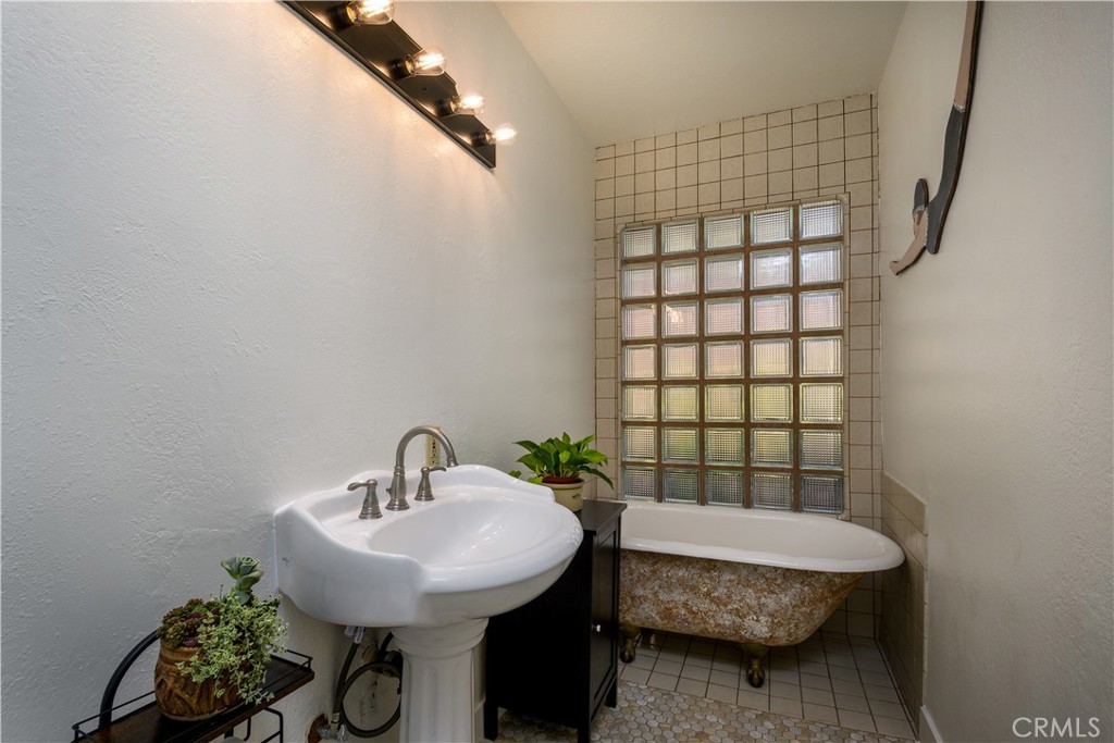 6012 Painter Property Photo 19