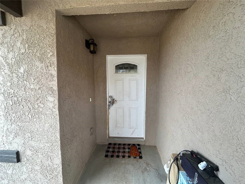 32257 Zircon Property Photo 3
