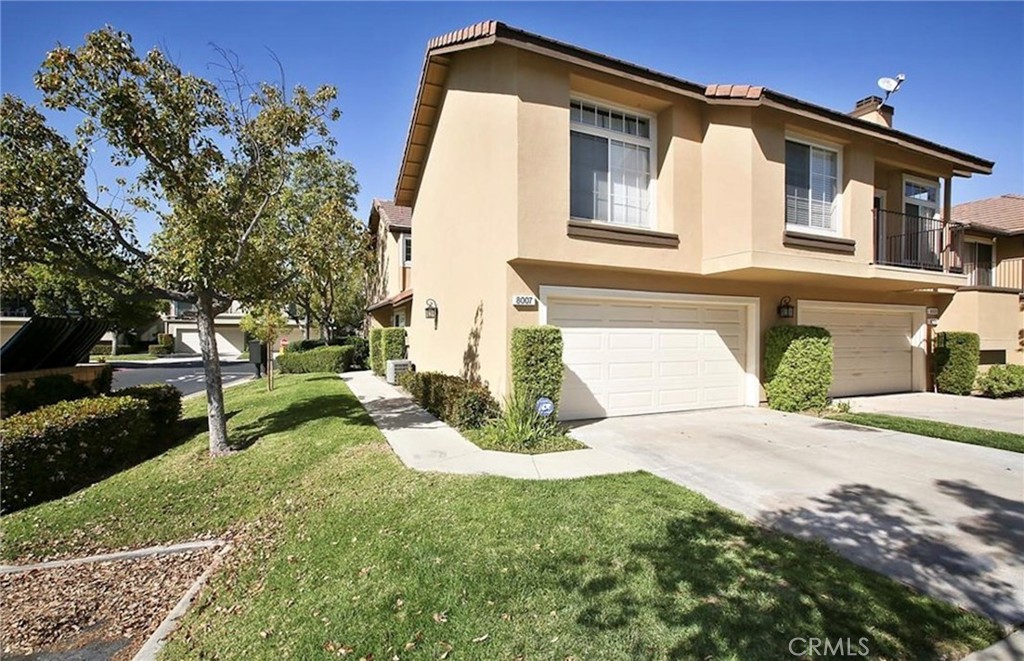 8007 E Goldenrod Property Photo 1