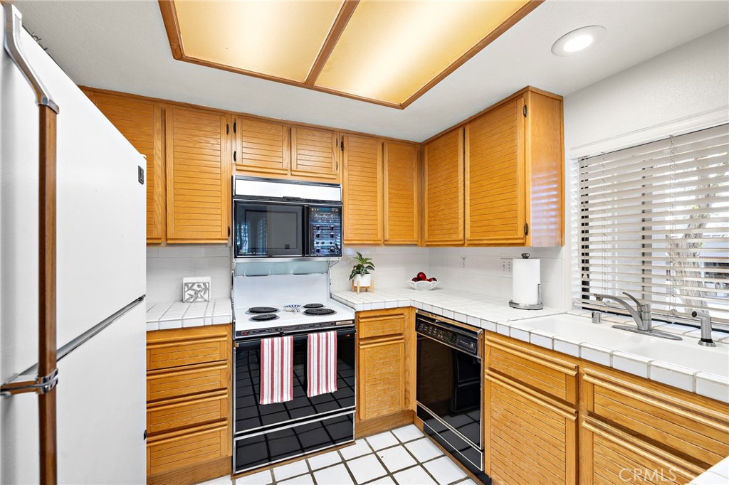 27802 Gleneagles Property Photo 13