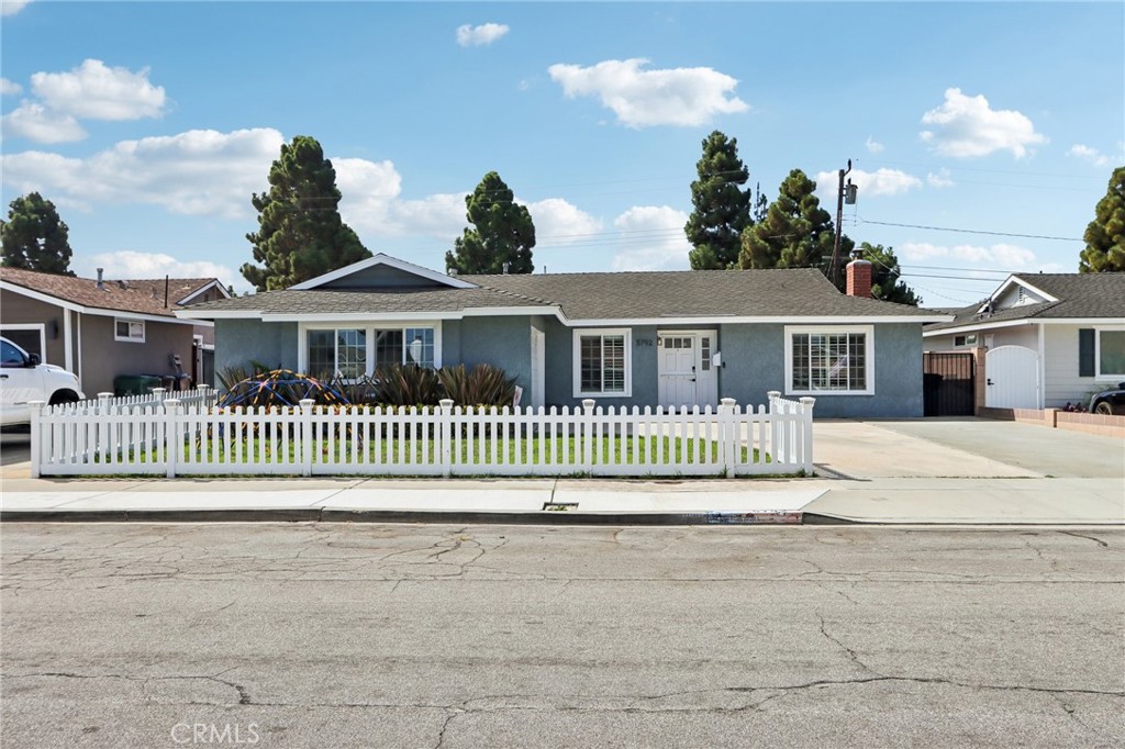 5792 Venturi Drive Property Photo 1