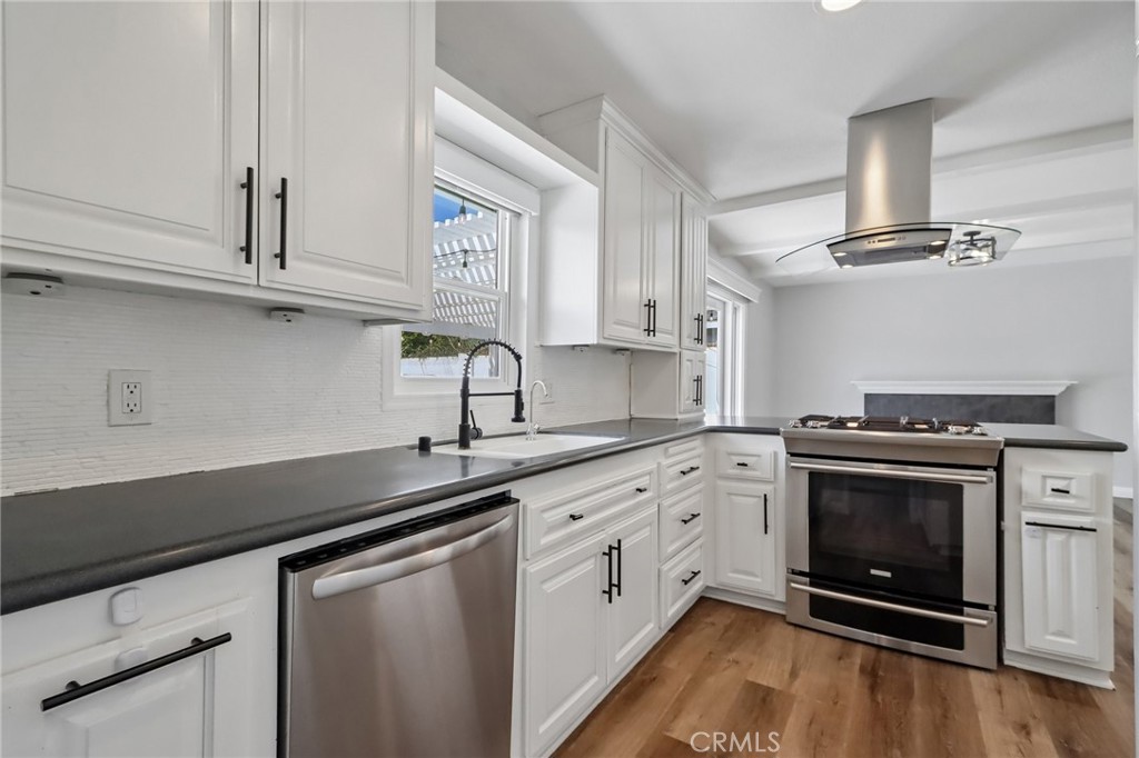 5792 Venturi Drive Property Photo 10