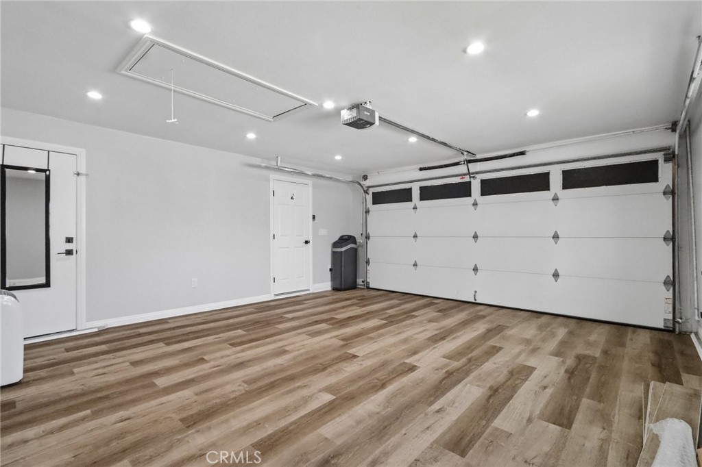 5792 Venturi Drive Property Photo 23