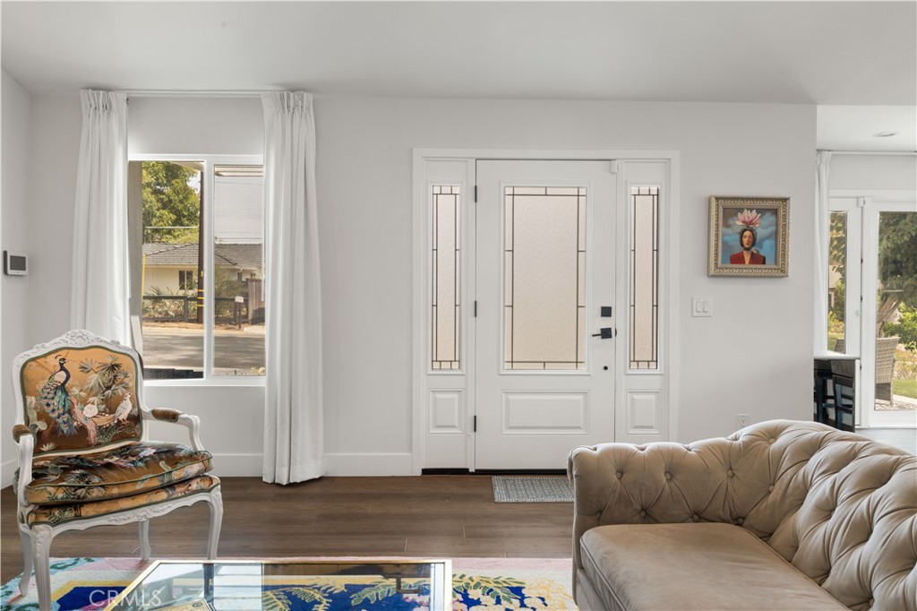 2049 Monrovia Property Photo 5