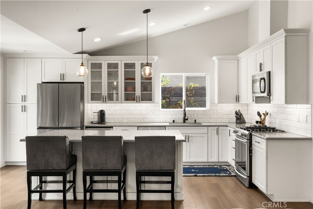 2049 Monrovia Property Photo 8