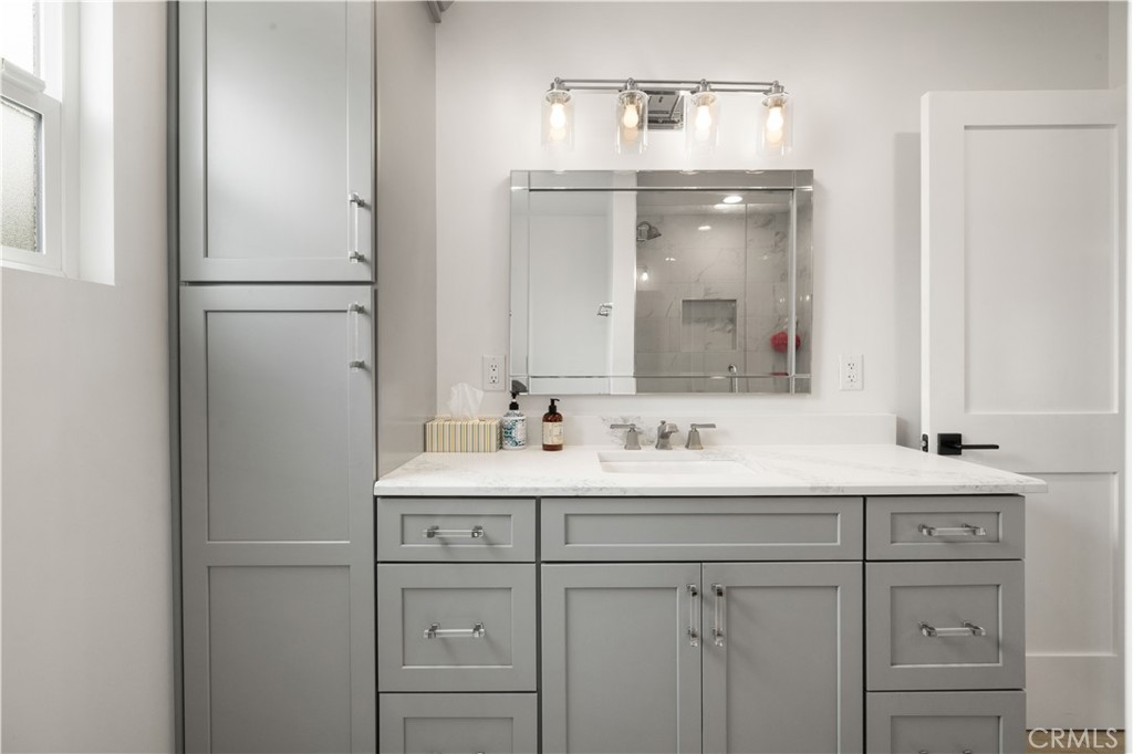 2049 Monrovia Property Photo 15