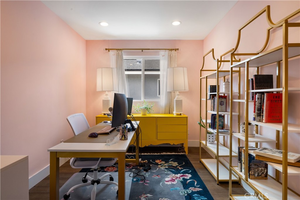 2049 Monrovia Property Photo 18