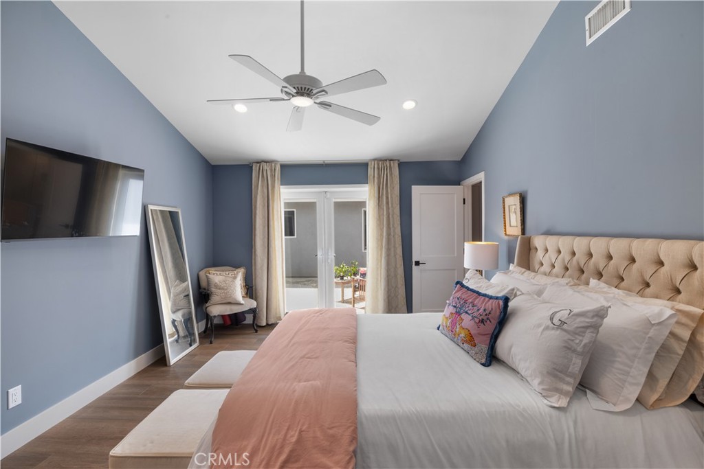 2049 Monrovia Property Photo 20