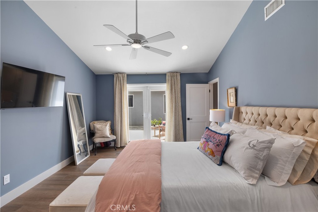 2049 Monrovia Property Photo 20